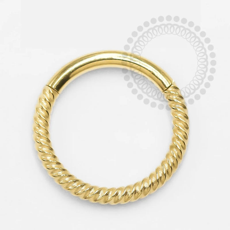 TN1402 Segmento Torcido Titânio PVD Gold