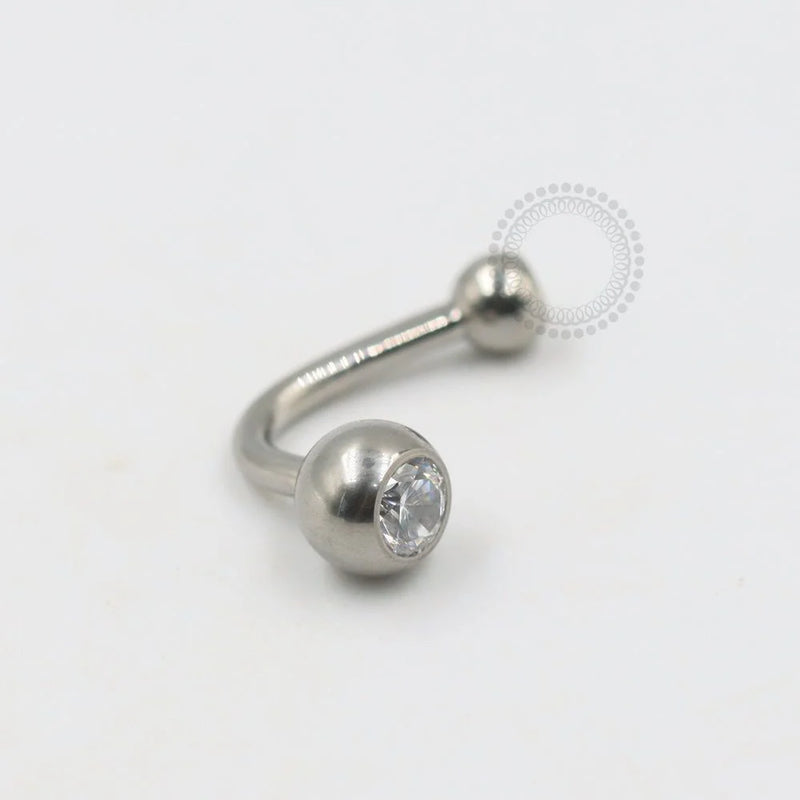 TN285 J Bar Navel Piercing Titânio