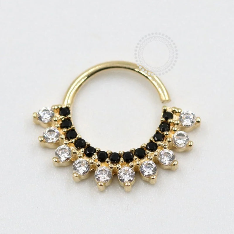 OR64 Segmento Frontal Zircônia Cristal/Black (8mm 0,083g) Ouro 18K